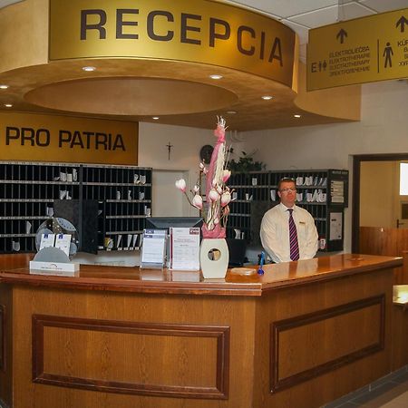 Ensana Vila Trajan Пиещани Екстериор снимка